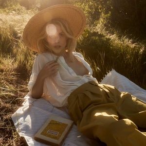 Dôen Valentine Pant in Khaki in size 4